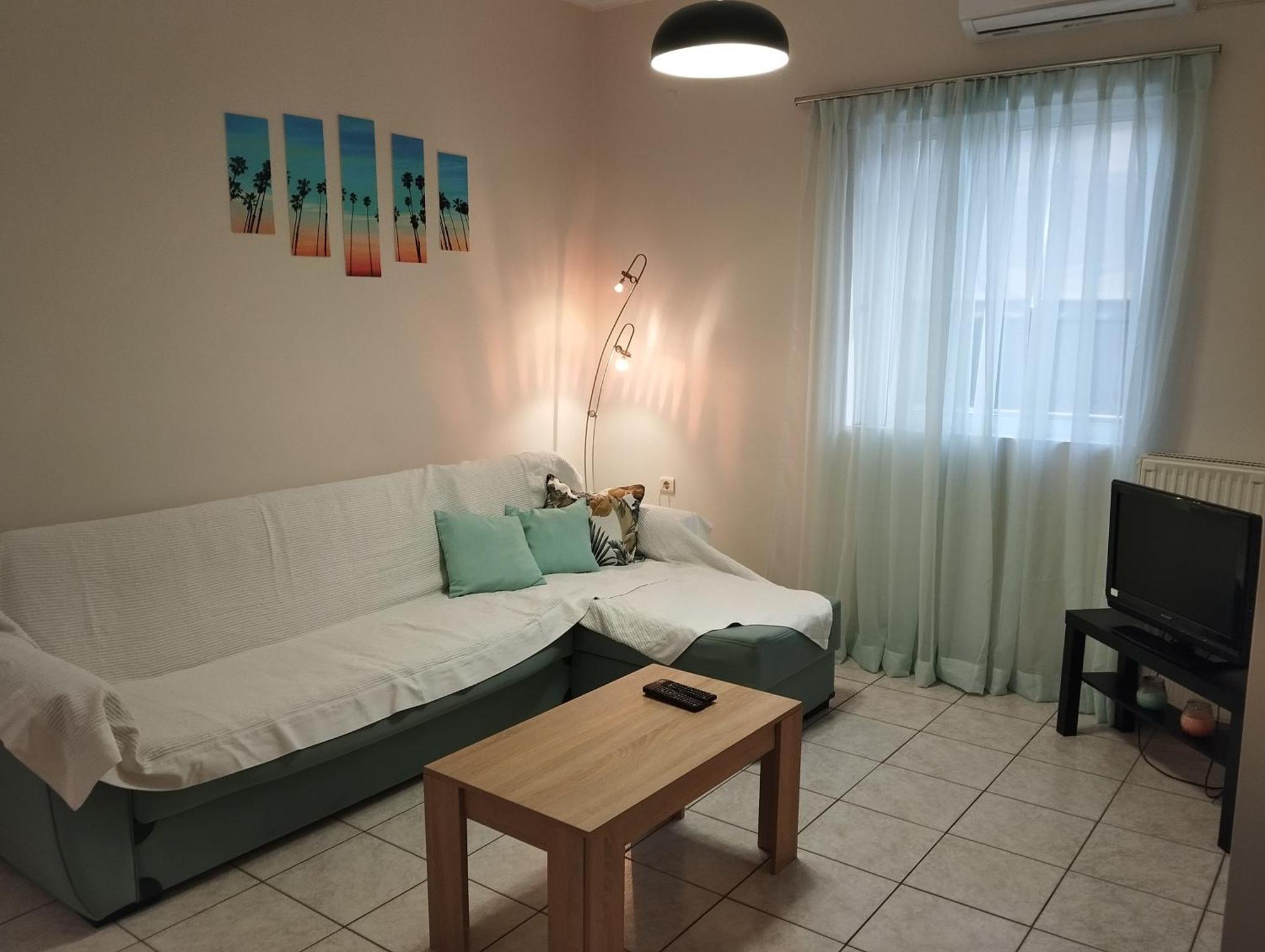 Modern Apartment In 칼라마타 외부 사진