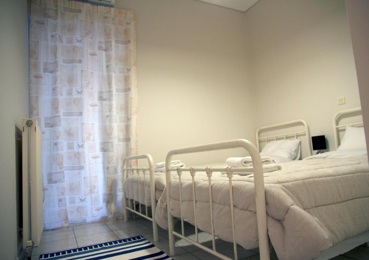 Modern Apartment In 칼라마타 외부 사진