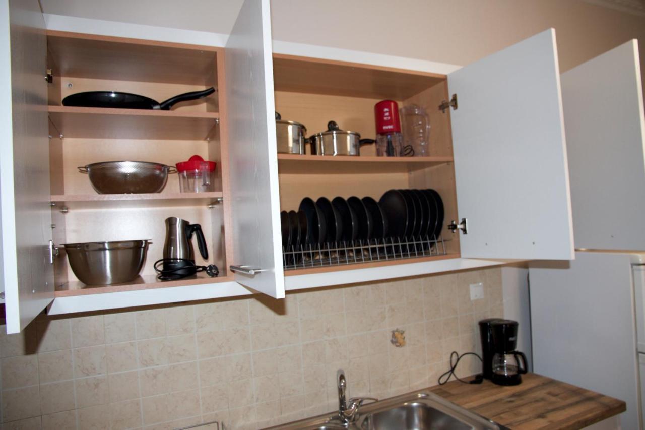 Modern Apartment In 칼라마타 외부 사진